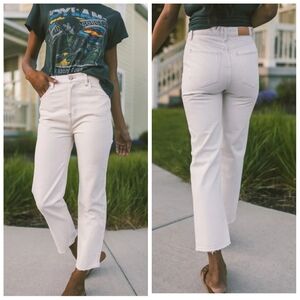 Pistola $178 Cassie Straight Leg Cropped Jeans "Ecru Vintage" Cream Women's 29